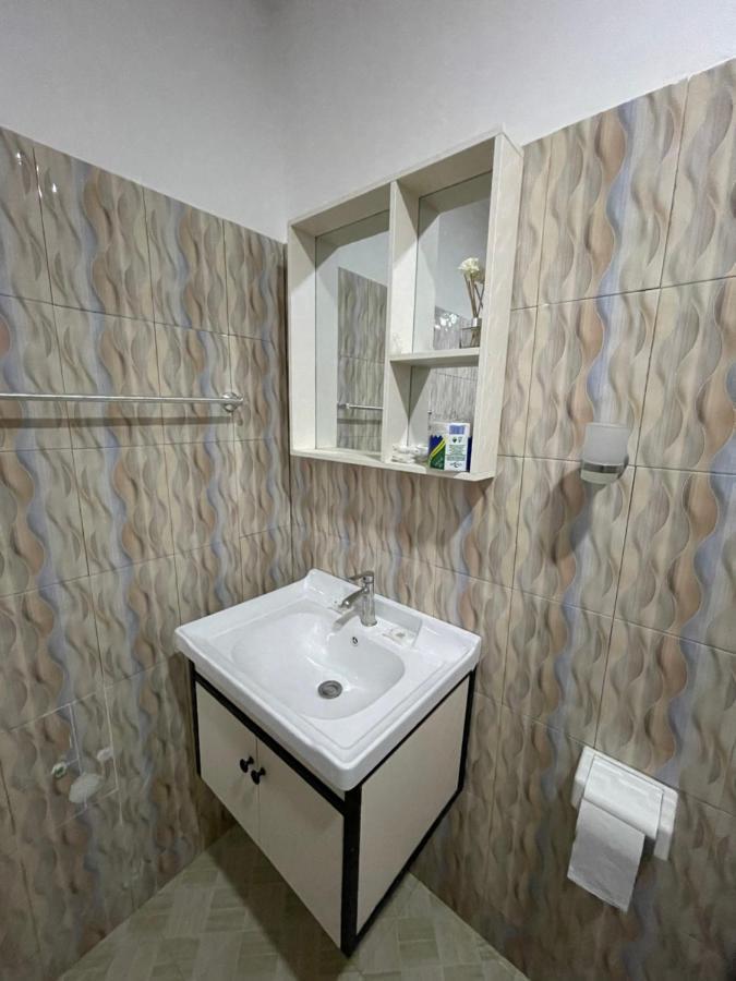 Garden Dreams Hotel Нунгви Экстерьер фото